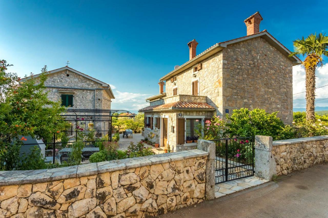Country Villa St Anton Malinska Exterior photo